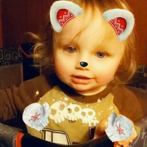 Meet your Posher, Crystal